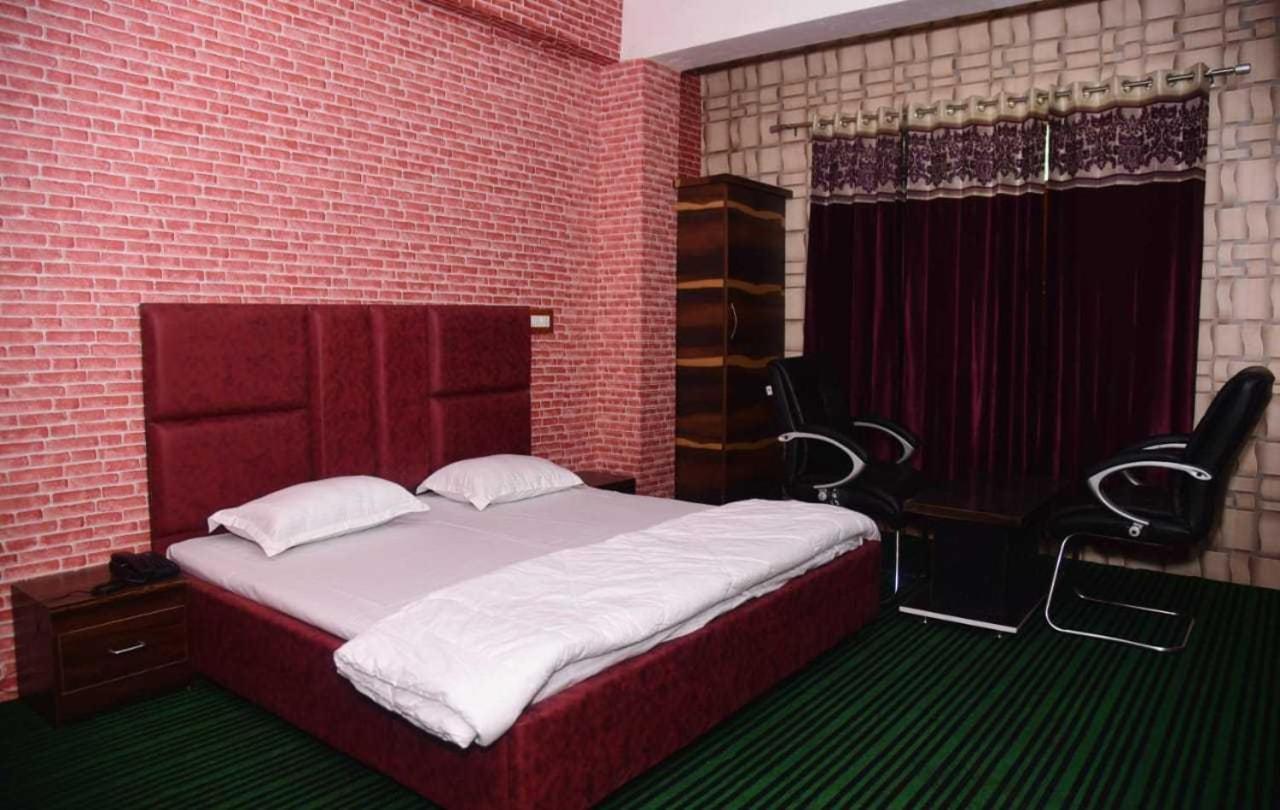Hotel O Graceland Srinagar  Exterior photo
